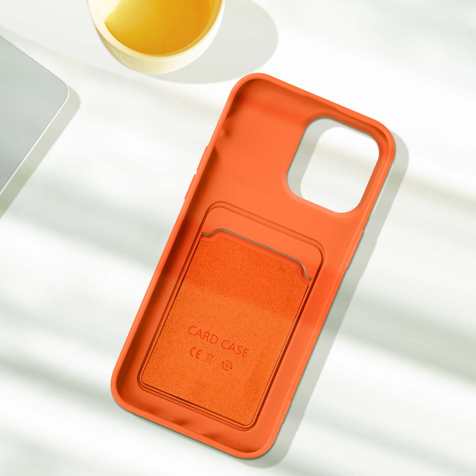 Other - Coque en silicone Coller sur souple orange pour votre Apple AirTag  2021 - Coque, étui smartphone - Rue du Commerce