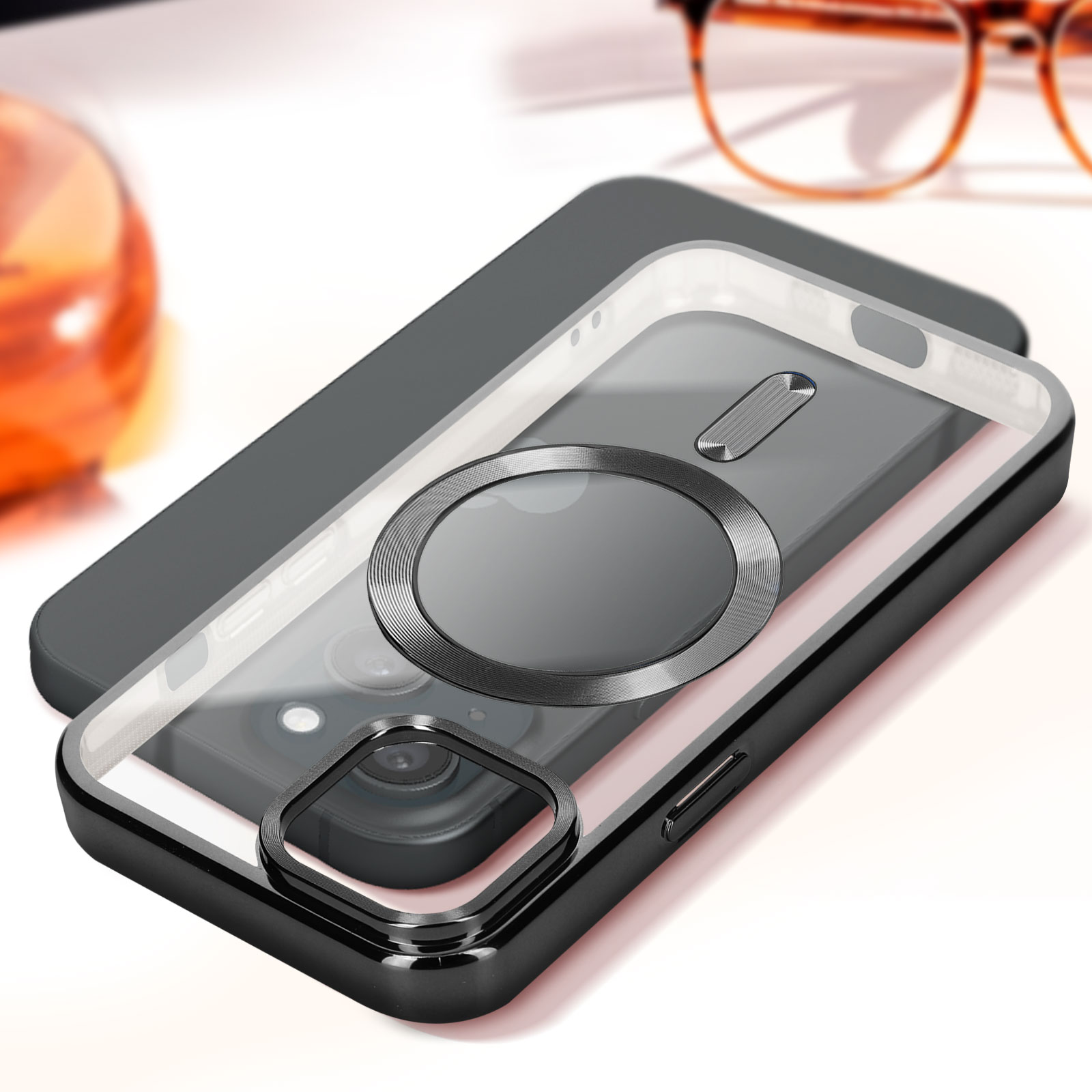 MagSafe Schutzhülle für Apple iPhone 11 Transparent mit schwarzem  Chromumrandung - German