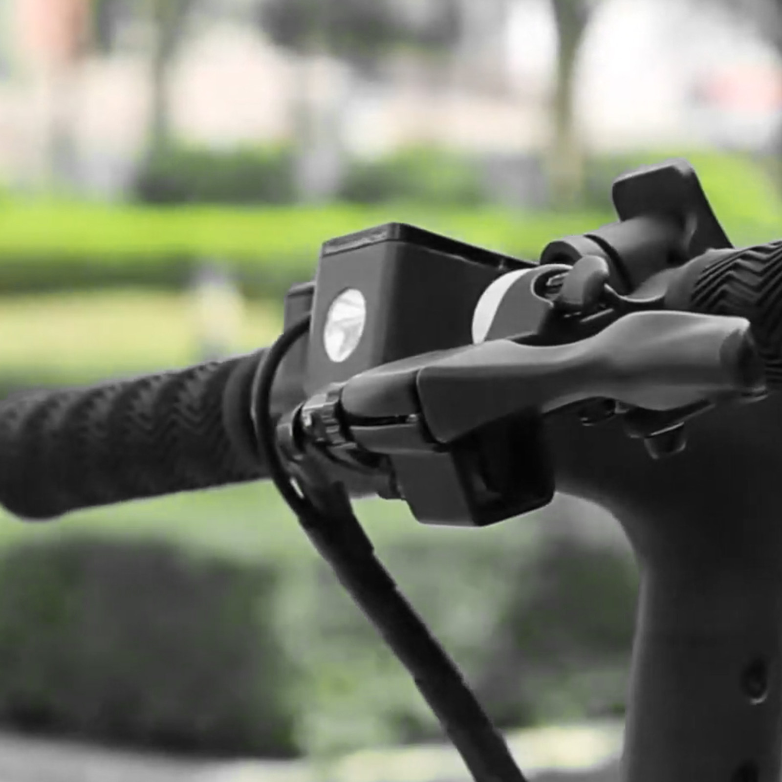 Lampe LED Avant Pour Trottinette Xiaomi Mijia – Modèles Pro Et Pro2 – Noir