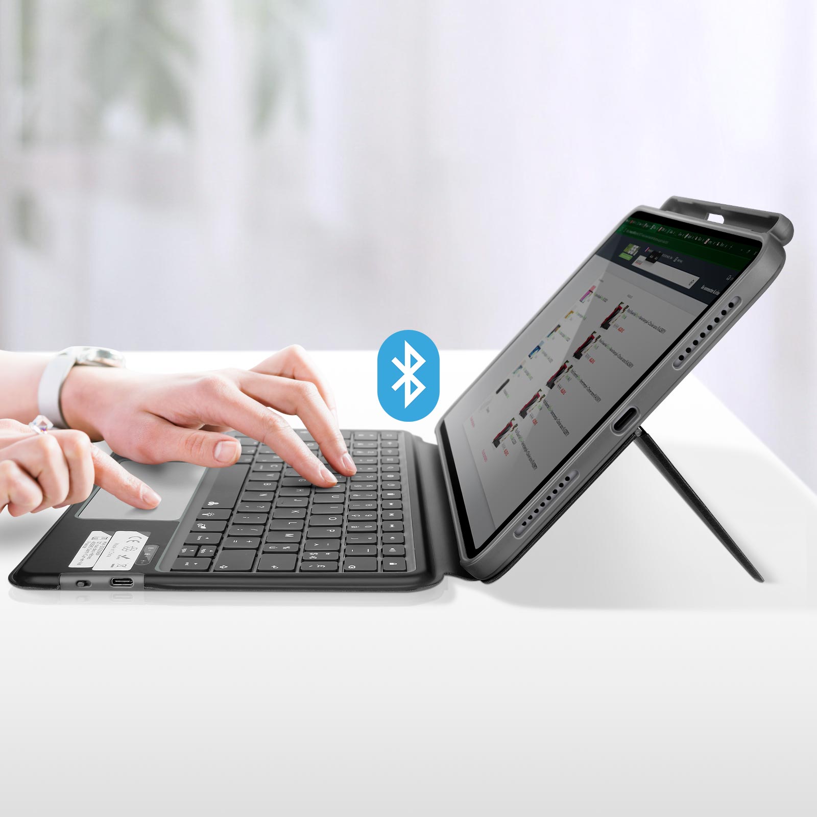 Étui Clavier Bluetooth Pour IPad Pro 12.9" (2017/2015) - Ultra Fin Avec Trackpad, Rétroéclairage 7 Couleurs Et Porte-Stylo
