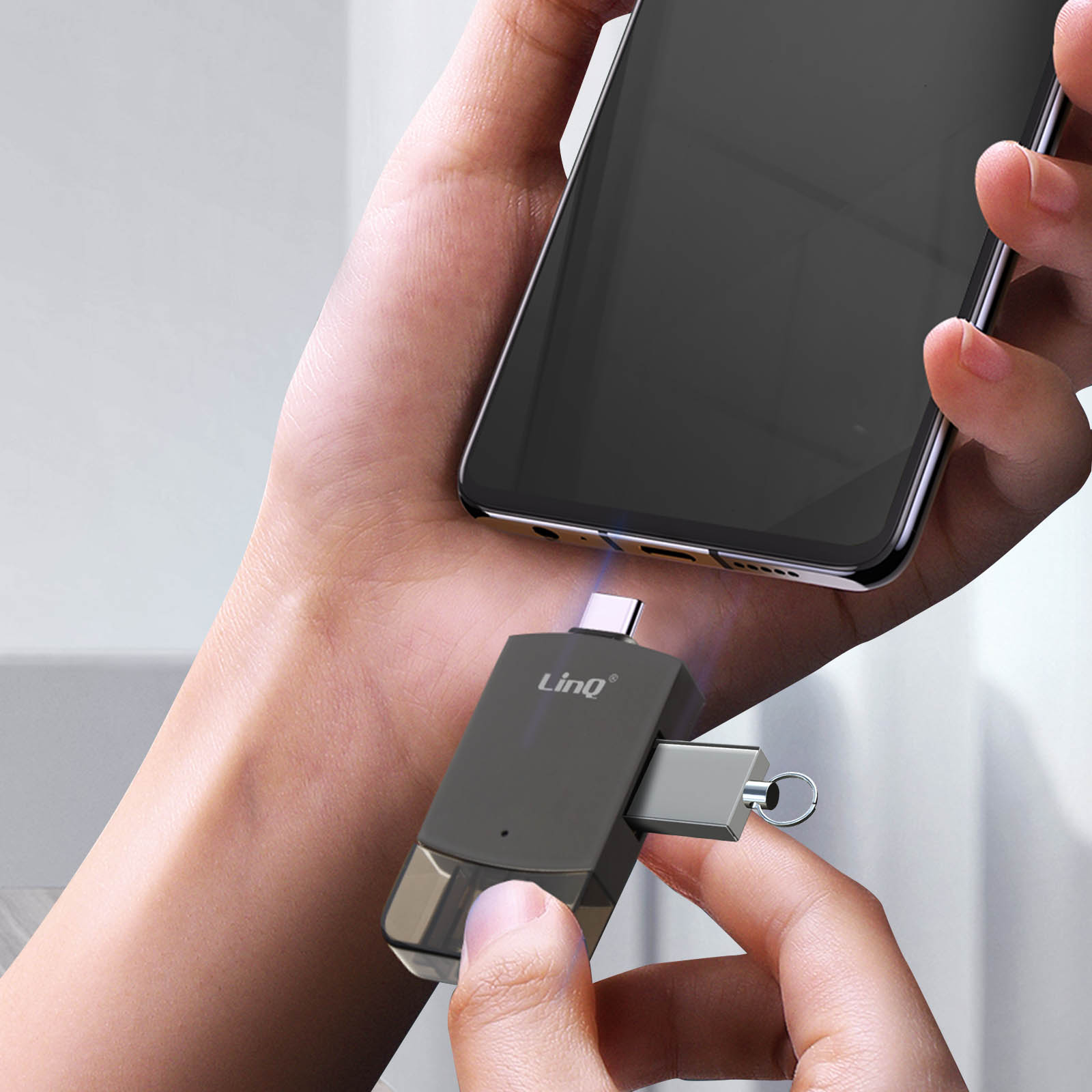 ADATTATORE CONVERTITORE OTG a USB (F) A IPHONE IPAD (M) CONNETTORE