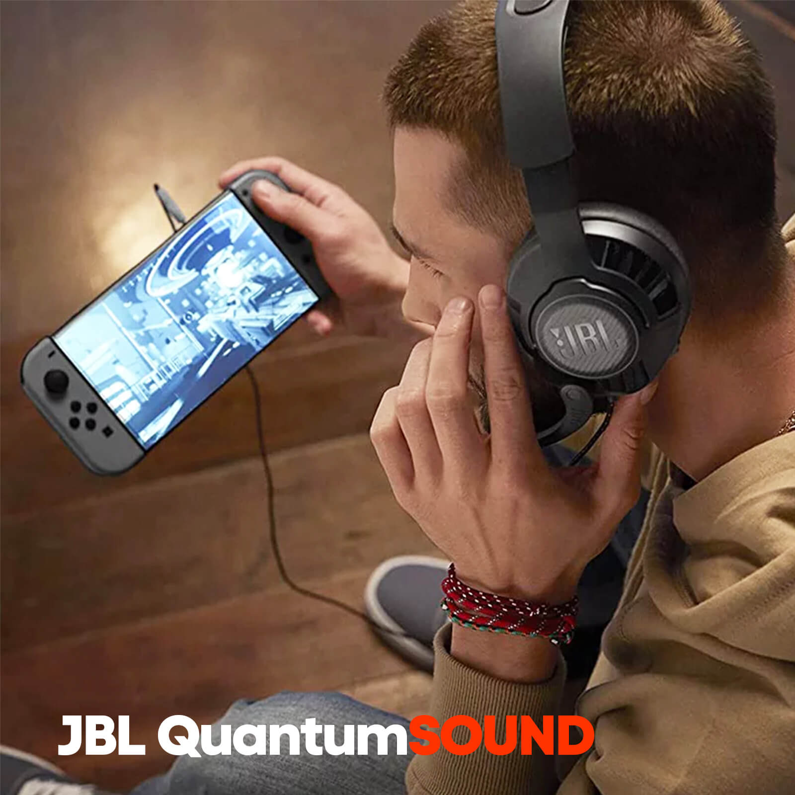 JBL Quantum 200 - Casque de jeu circum-auriculaire filaire avec micro —