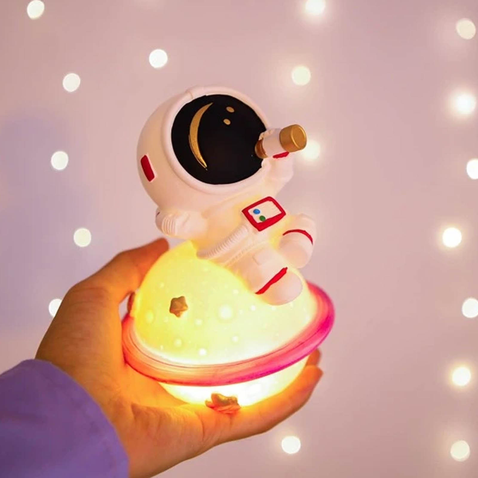 Veilleuse Astronaute sur Saturne avec Anneau Rose - Lumière LED Chaude,  Lampe de Chevet - Français