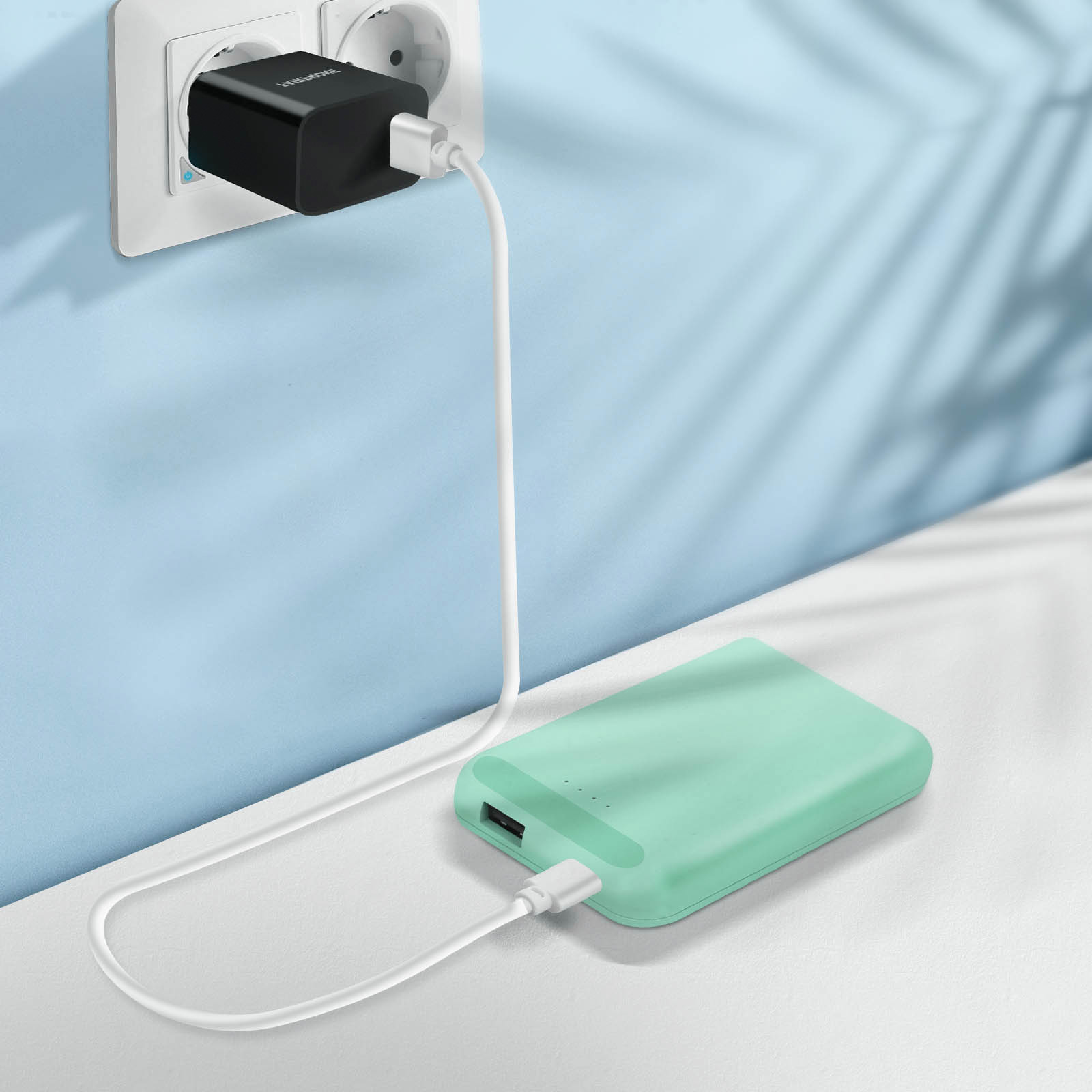 Avizar - Powerbank Sans Fil MagSafe 1A 5000 mAh Port USB-C Aimant Puissant  Technologie Qi - Chargeur Universel - Rue du Commerce