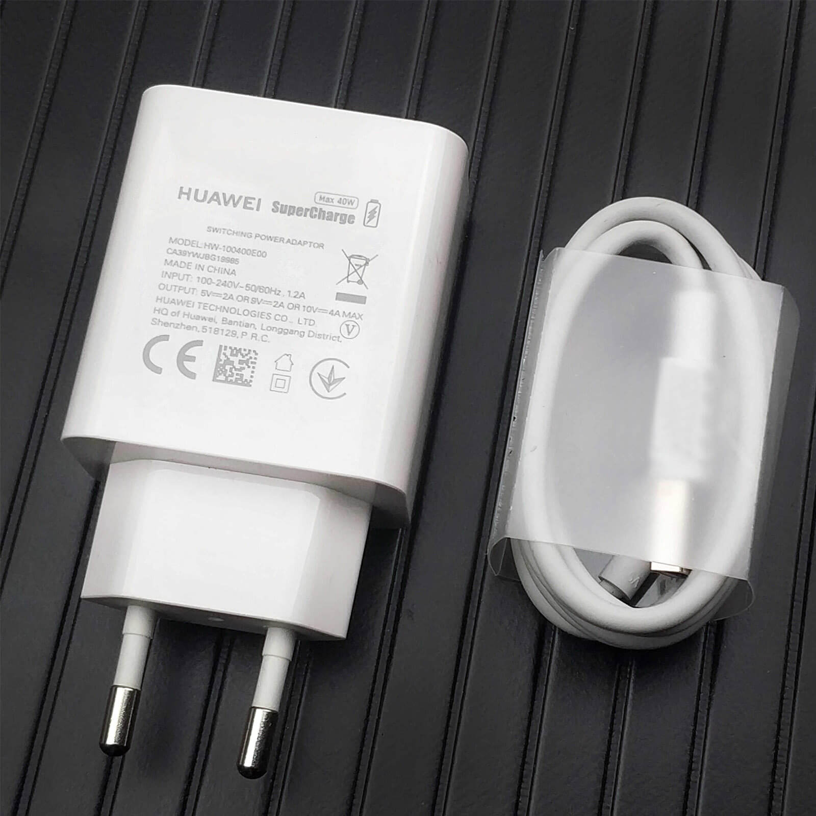 Chargeur rapide (USB-C), blanc, 20 €