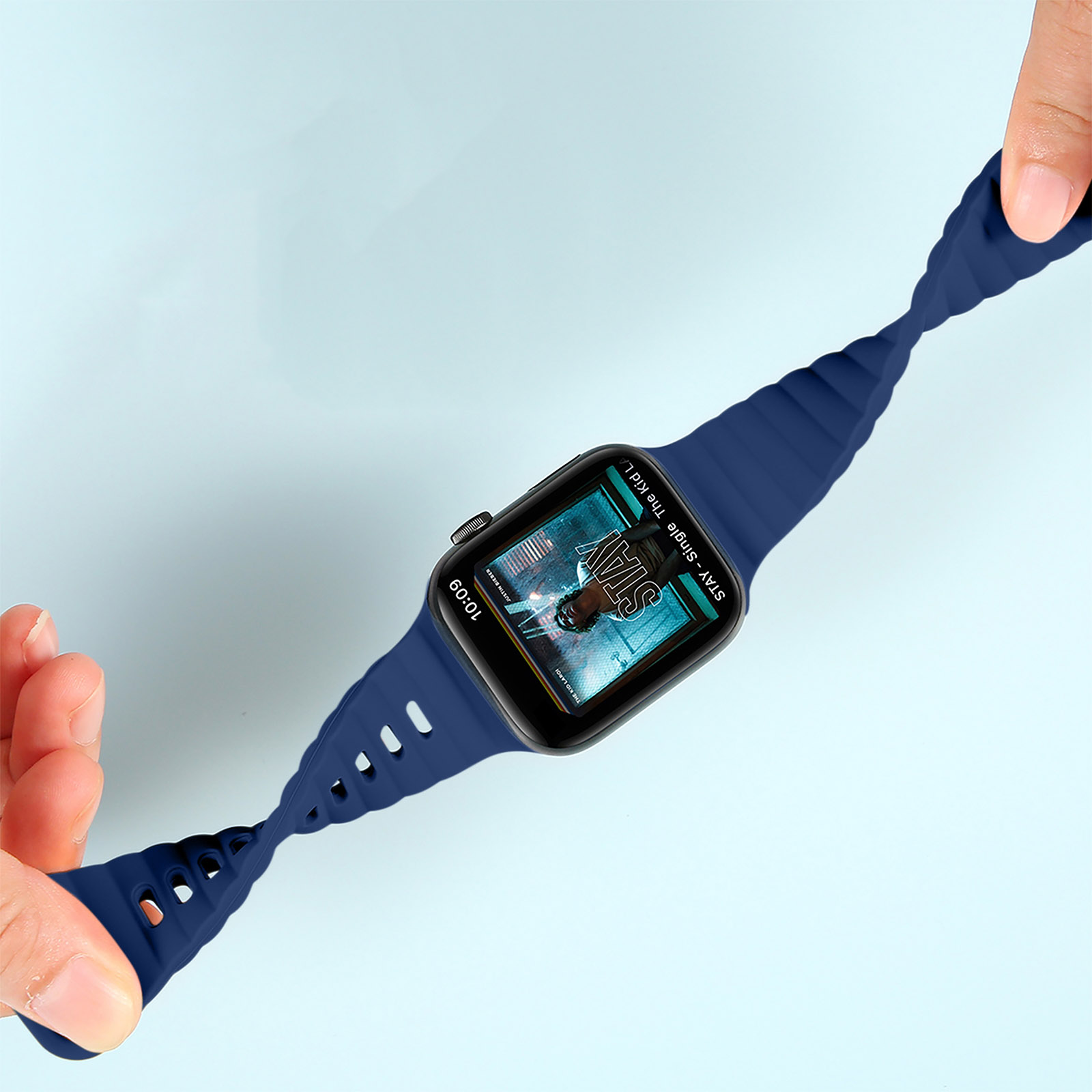 Bracelet Apple Watch 41mm / 40mm / 38 mm en Silicone Soft touch Ajustable  Bleu Roi - Français