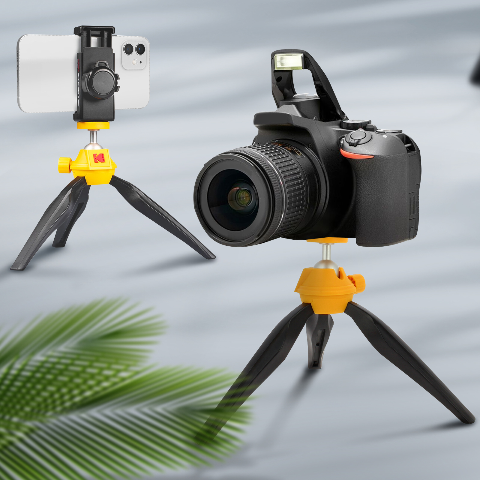 Kodak Trépied pour Smartphone / Appareil photo Rotatif 360° et 90° Poignée  Vidéo Noir - Accessoires photo smartphone - LDLC